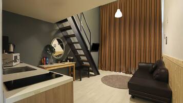 Family Twin Room | Hypo-allergenic bedding, blackout curtains, soundproofing