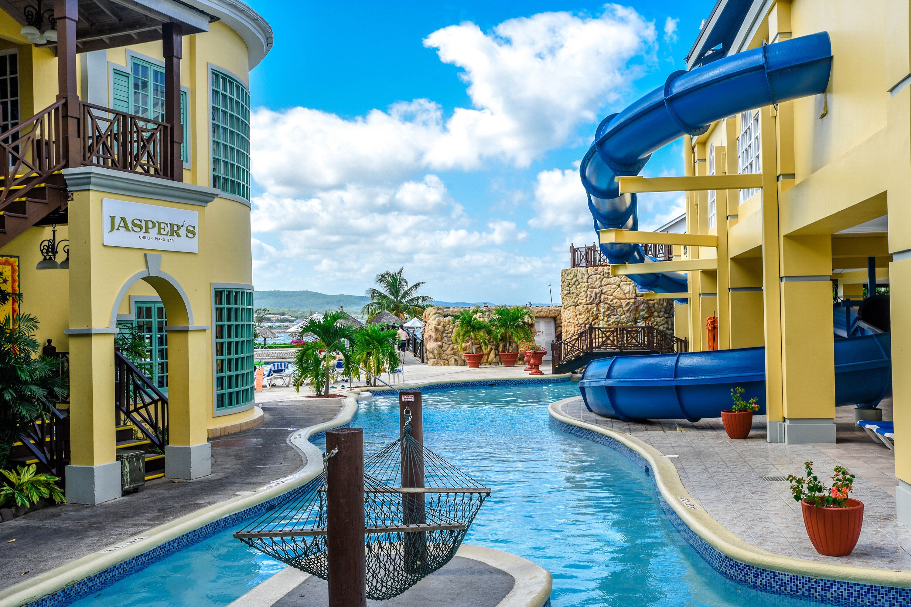 3 outdoor pools, pool cabanas (surcharge), pool umbrellas