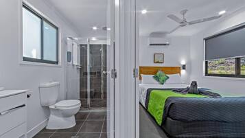 Superior 2 Bedroom Villa | Lenzuola