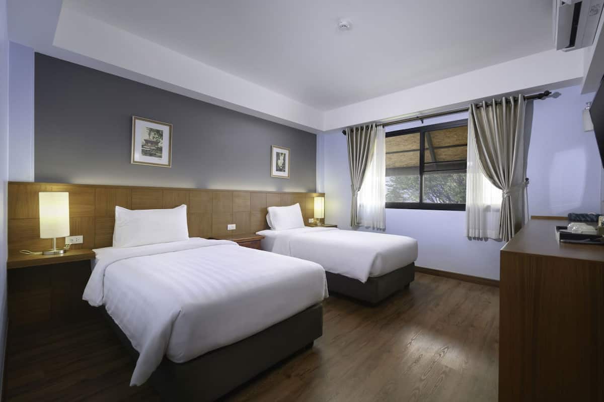 Minibar, in-room safe, desk, soundproofing