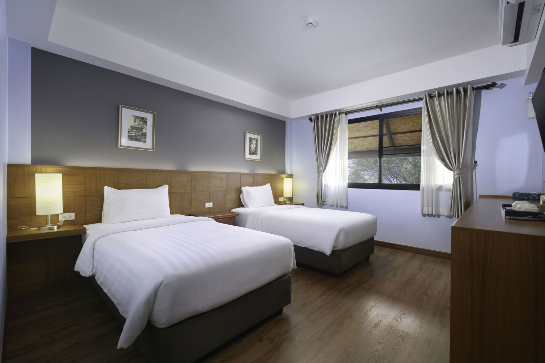 Minibar, in-room safe, desk, soundproofing