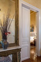 Minibar, in-room safe, free WiFi, bed sheets