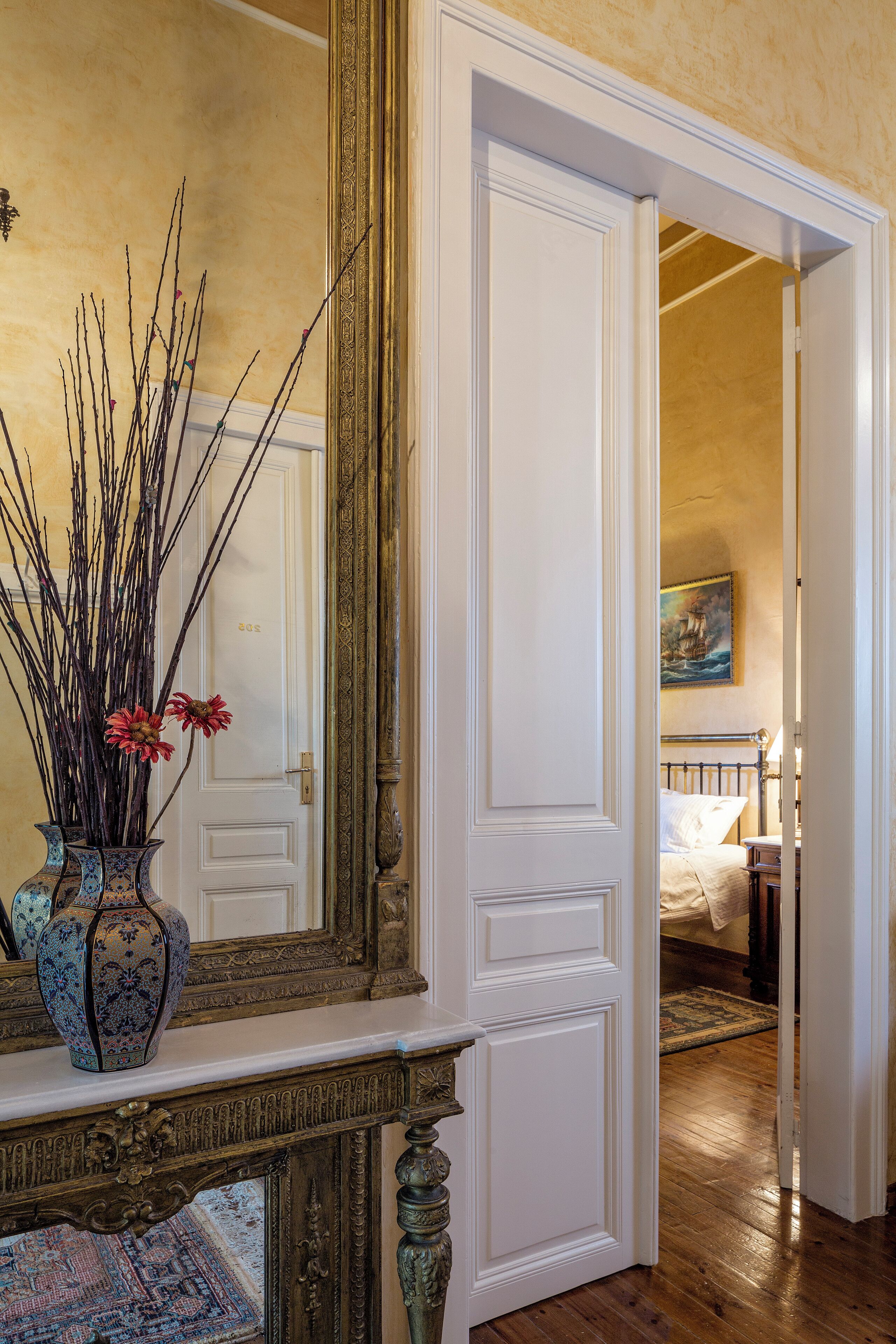 Superior Quadruple Room | Minibar, in-room safe, free WiFi, bed sheets