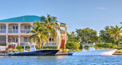 Key West Harbour Oceanfront Suites