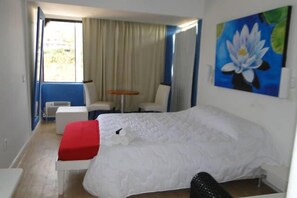 Rollaway beds, free WiFi - Lotus Club Hotel (Búzios)