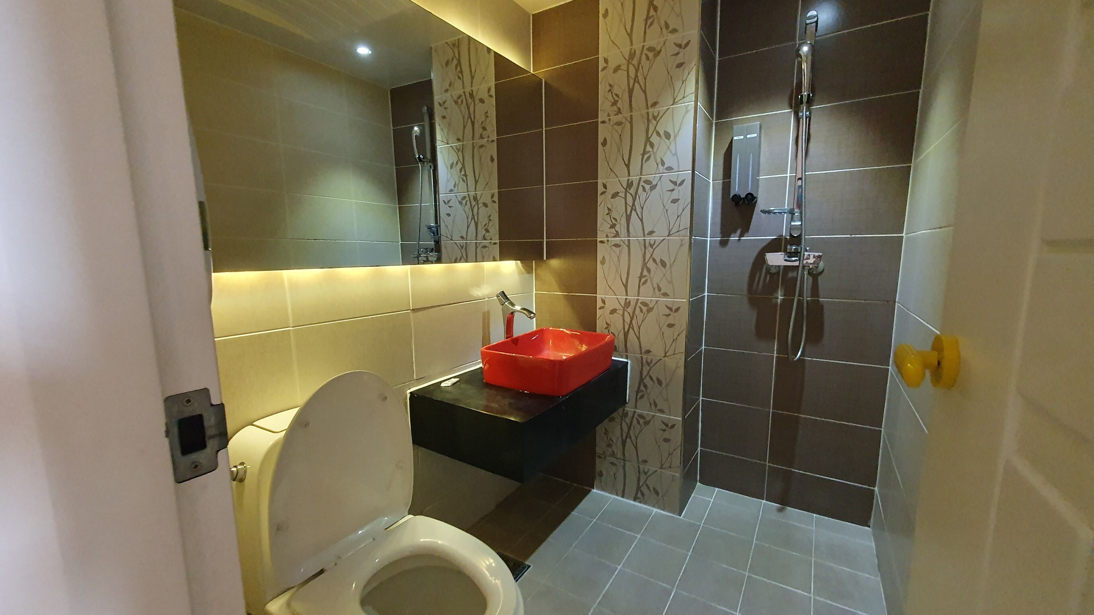 Quarto quádruplo | Banheiro | Chuveiro, secador de cabelo, chinelos, piso aquecido