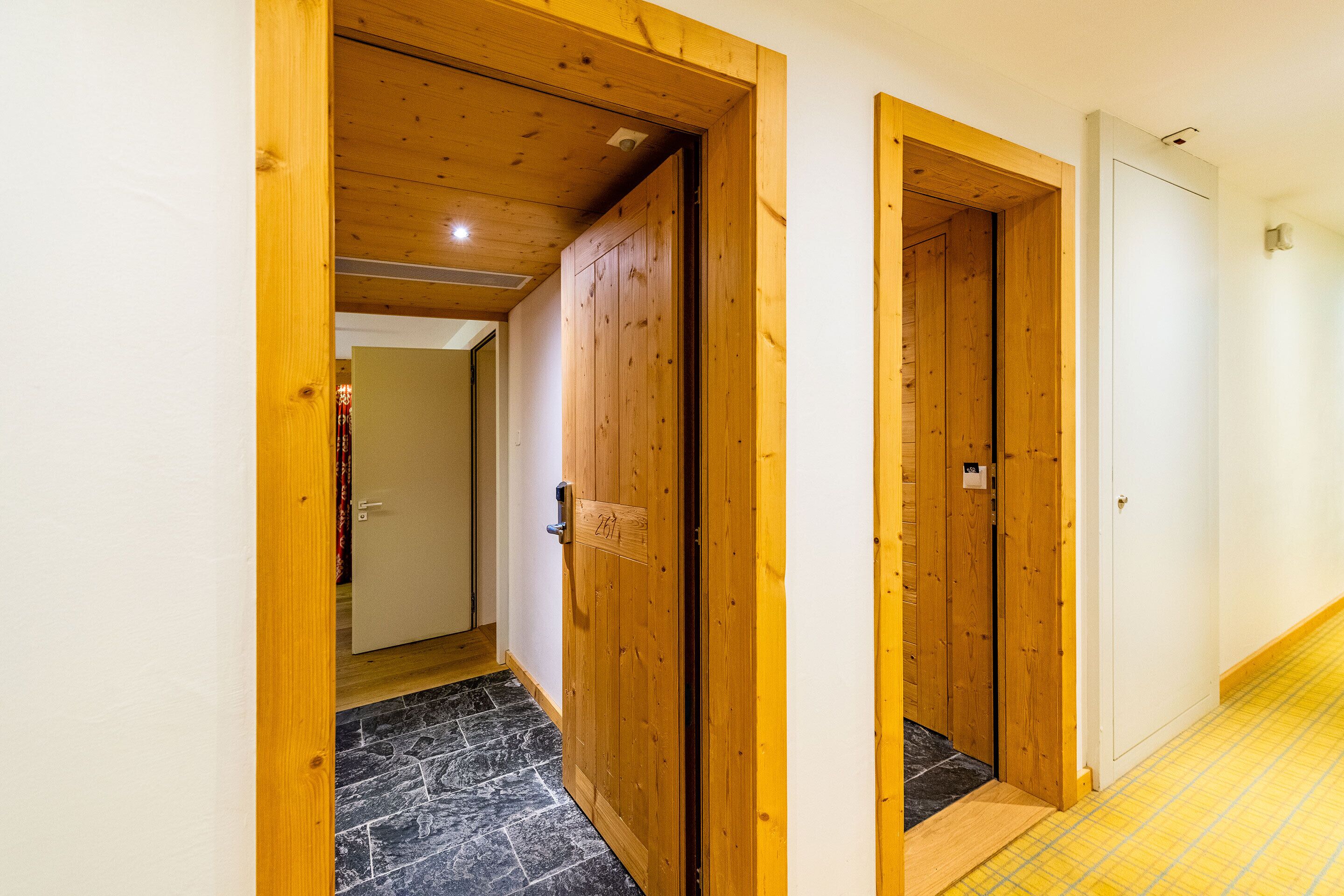 1 bedroom, premium bedding, minibar, in-room safe