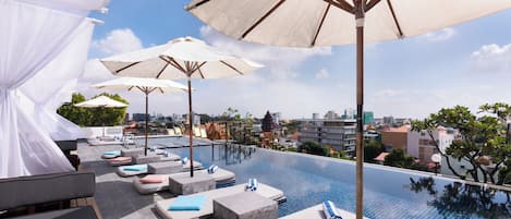 Outdoor pool, sun loungers