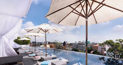 Patio Hotel & Urban Resort
