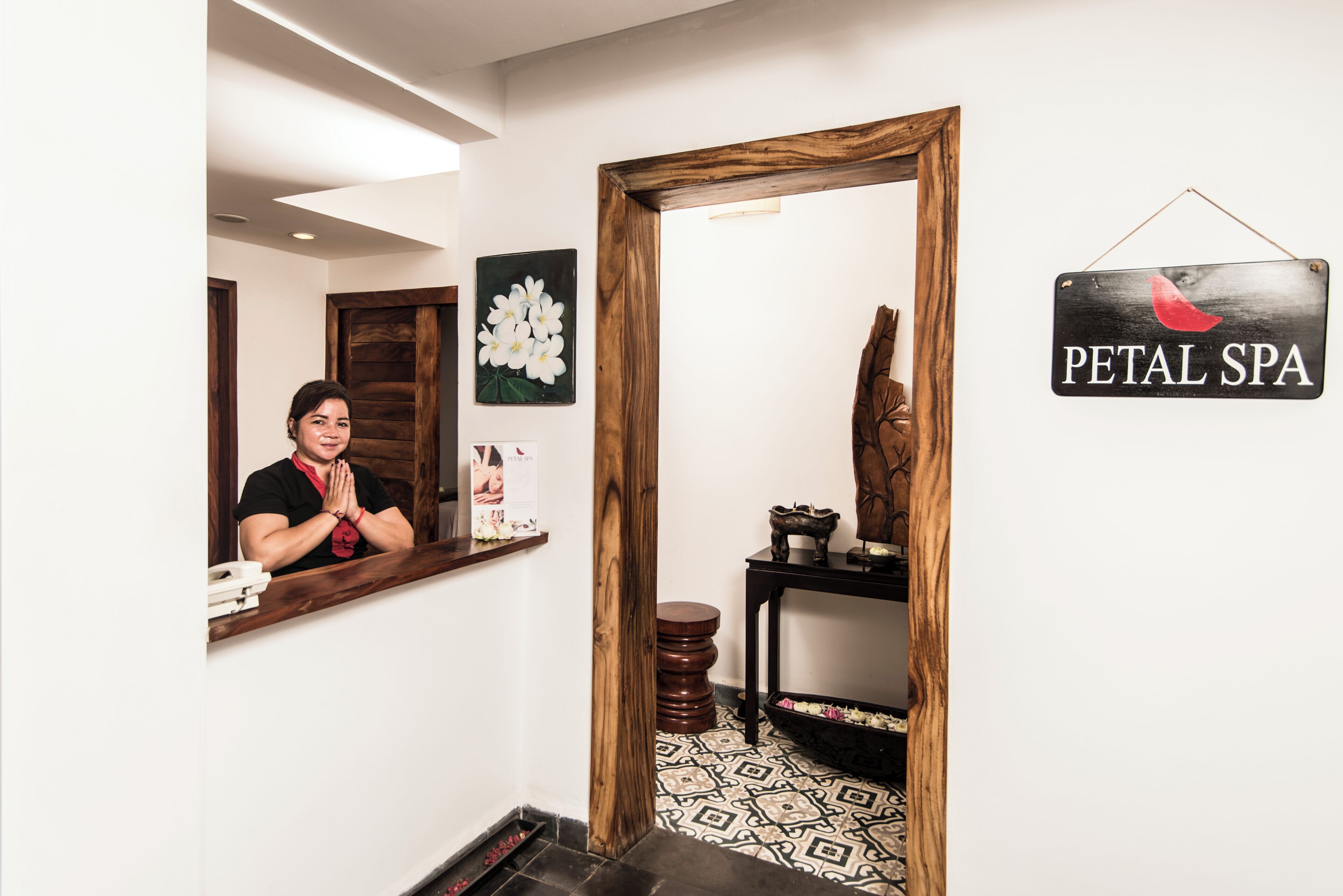 Massagens suecas, massagens tailandesas, reflexologia