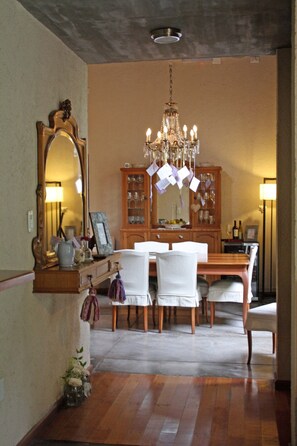 Free continental breakfast  - Casa Lila Bed & Breakfast (Mendoza)