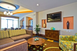 Free daily full breakfast 