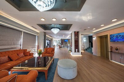 Phoenicia Comfort Hotel