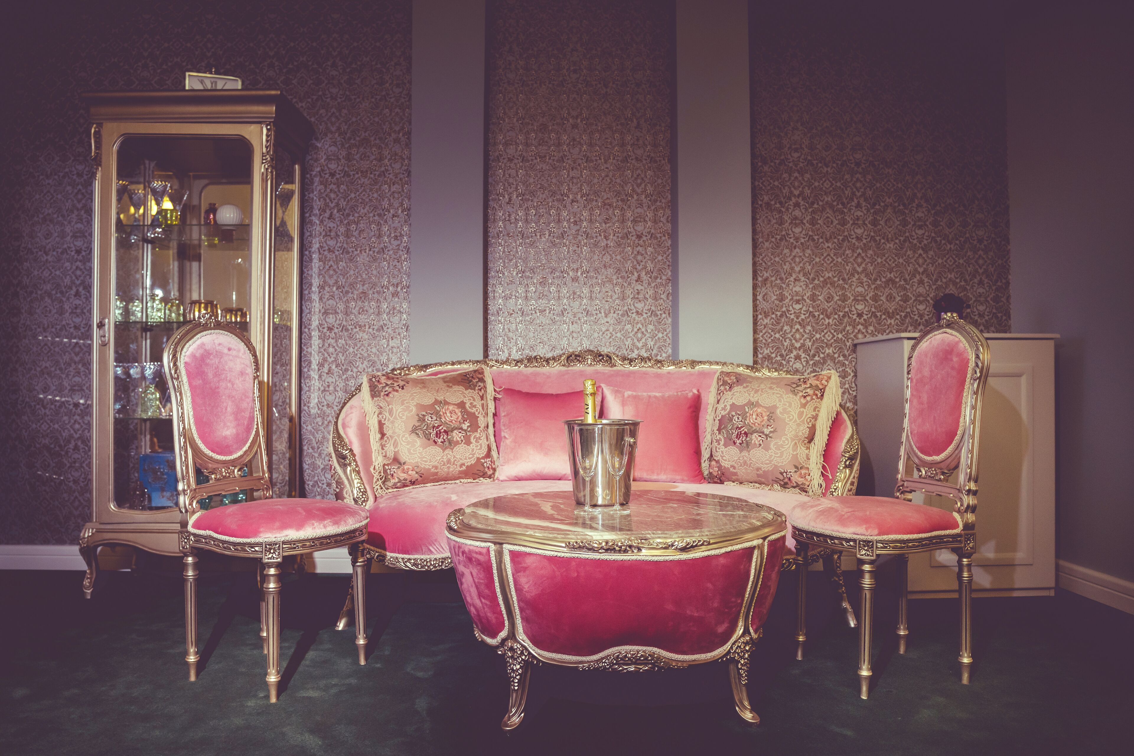 Deluxe Suite | Living area