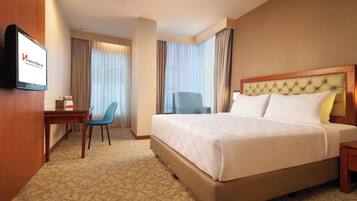 Premium bedding, minibar, in-room safe, desk