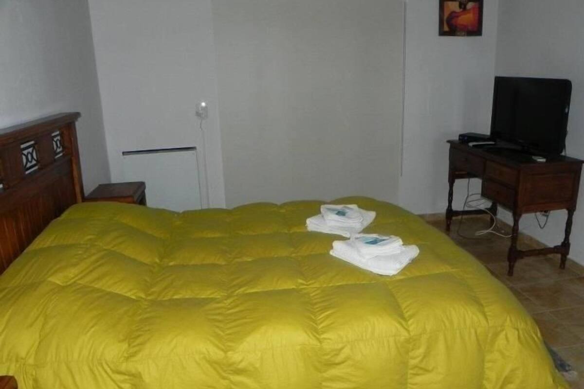 deluxe apartment | in-room safe, free wifi