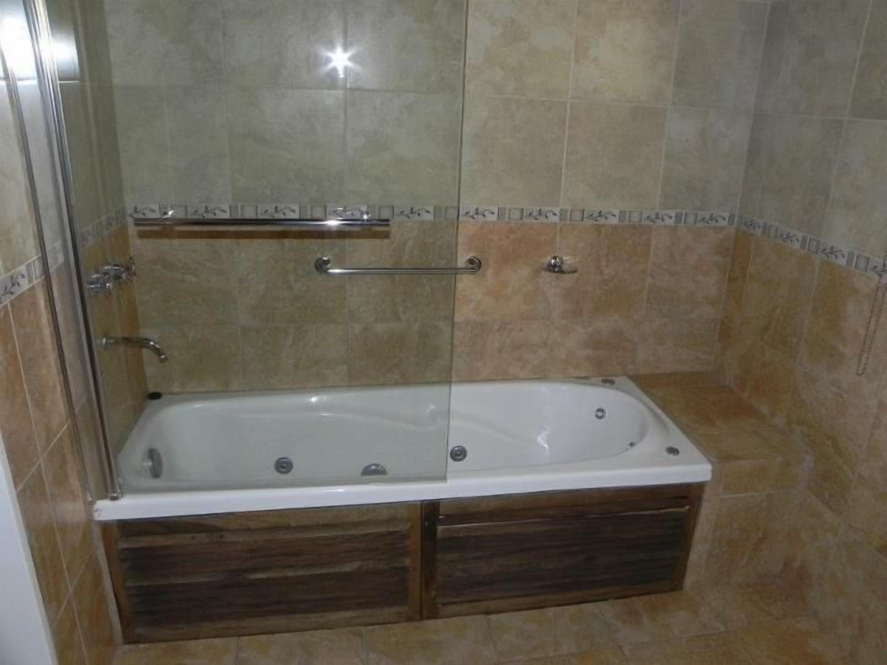 jetted bathtub