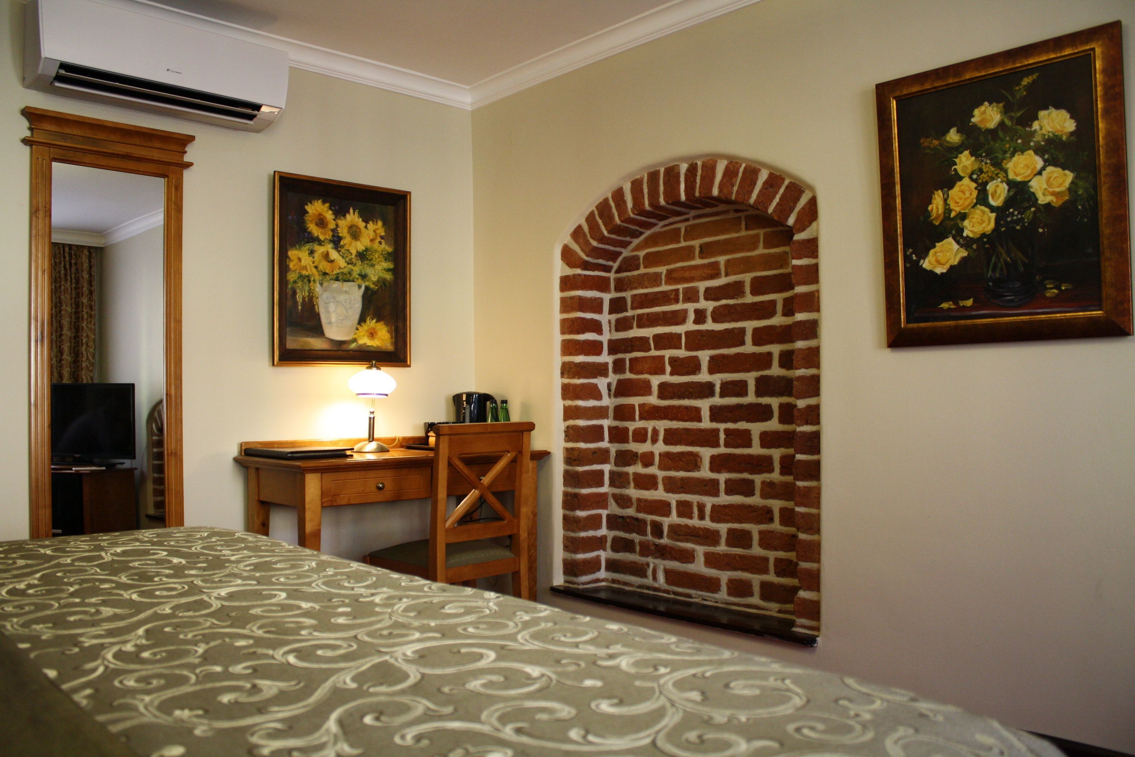 Habitación doble Confort, baño privado, vista a la ciudad (Air conditioning) | Ropa de cama de alta calidad y camas Select Comfort 