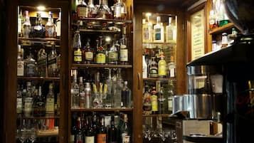 Bar (in der Unterkunft)