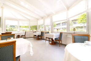 Dining - Domus (Munich)