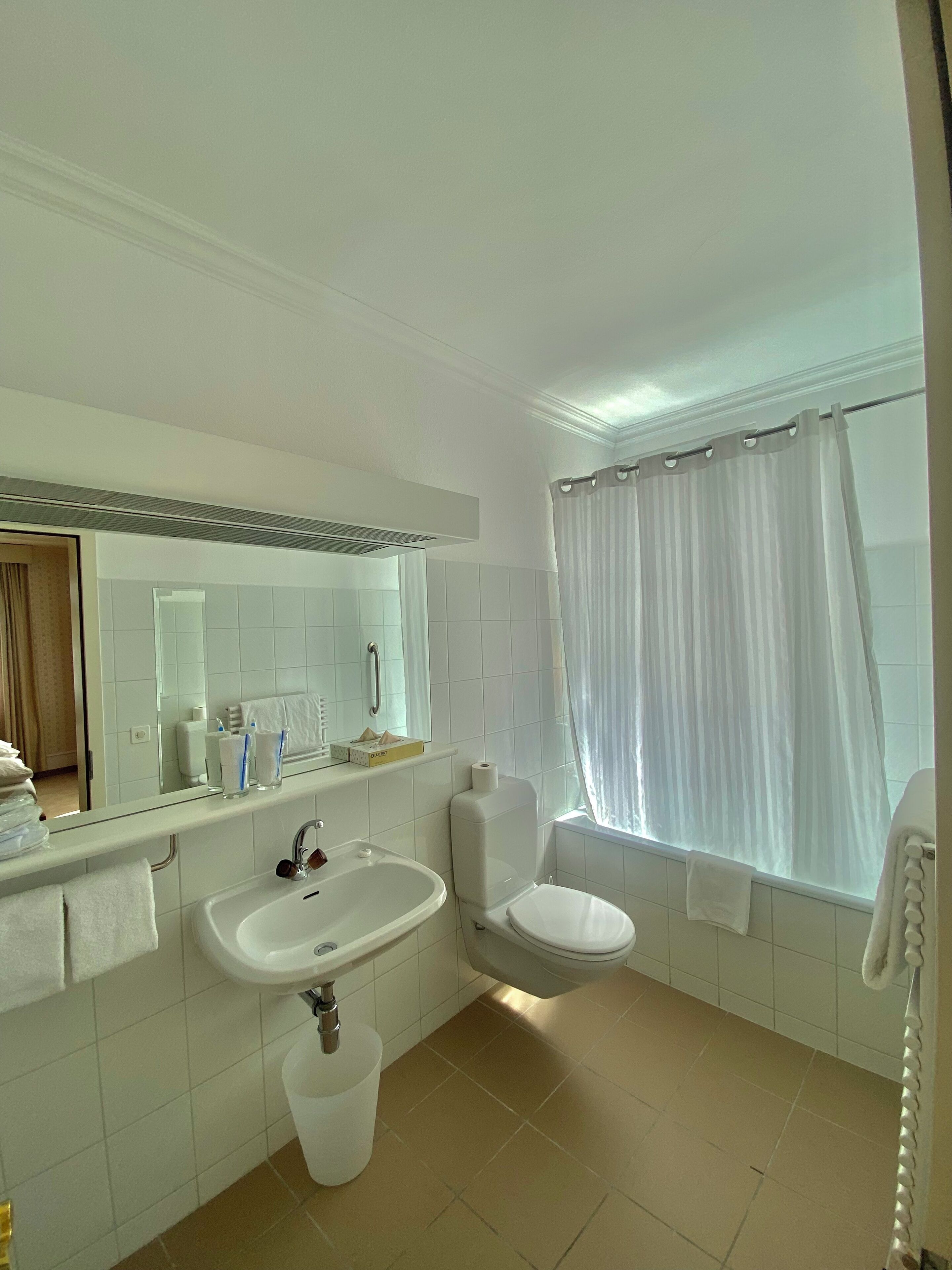 superior double room | in-room safe, free wifi, bed sheets