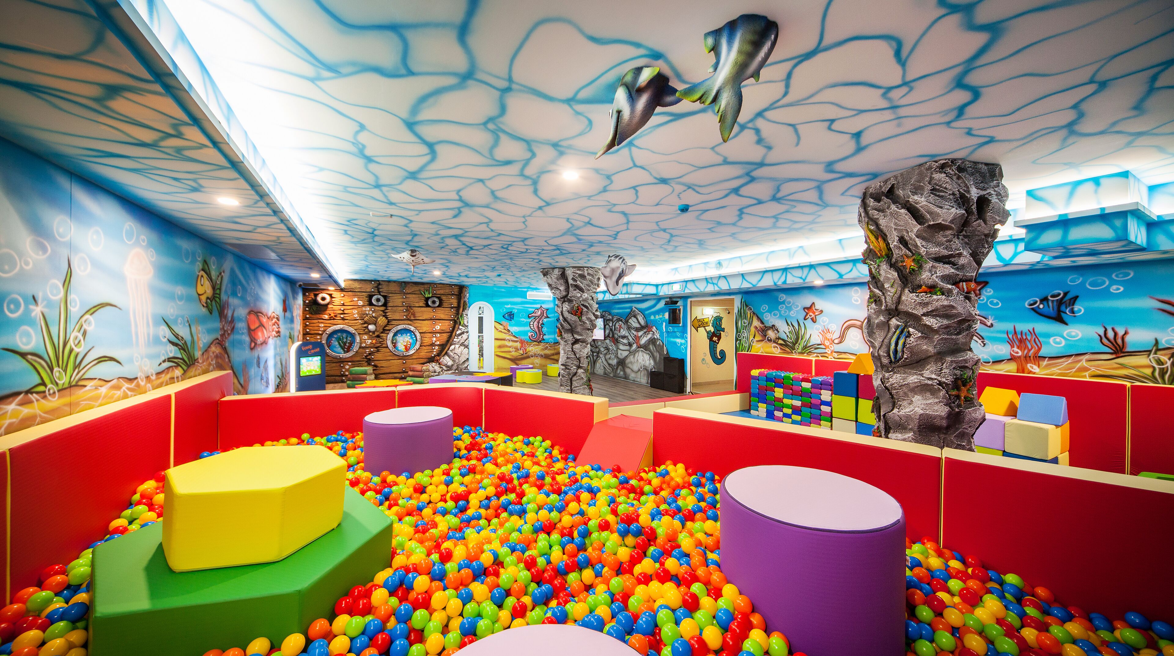 children’s play area – indoor