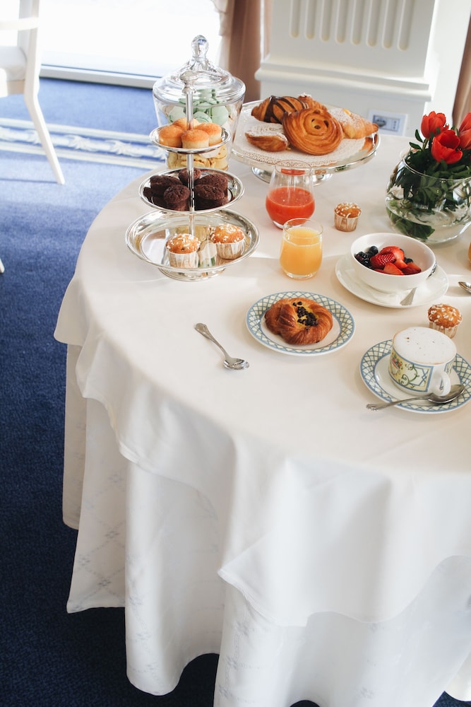 Grand Hotel da Vinci by null