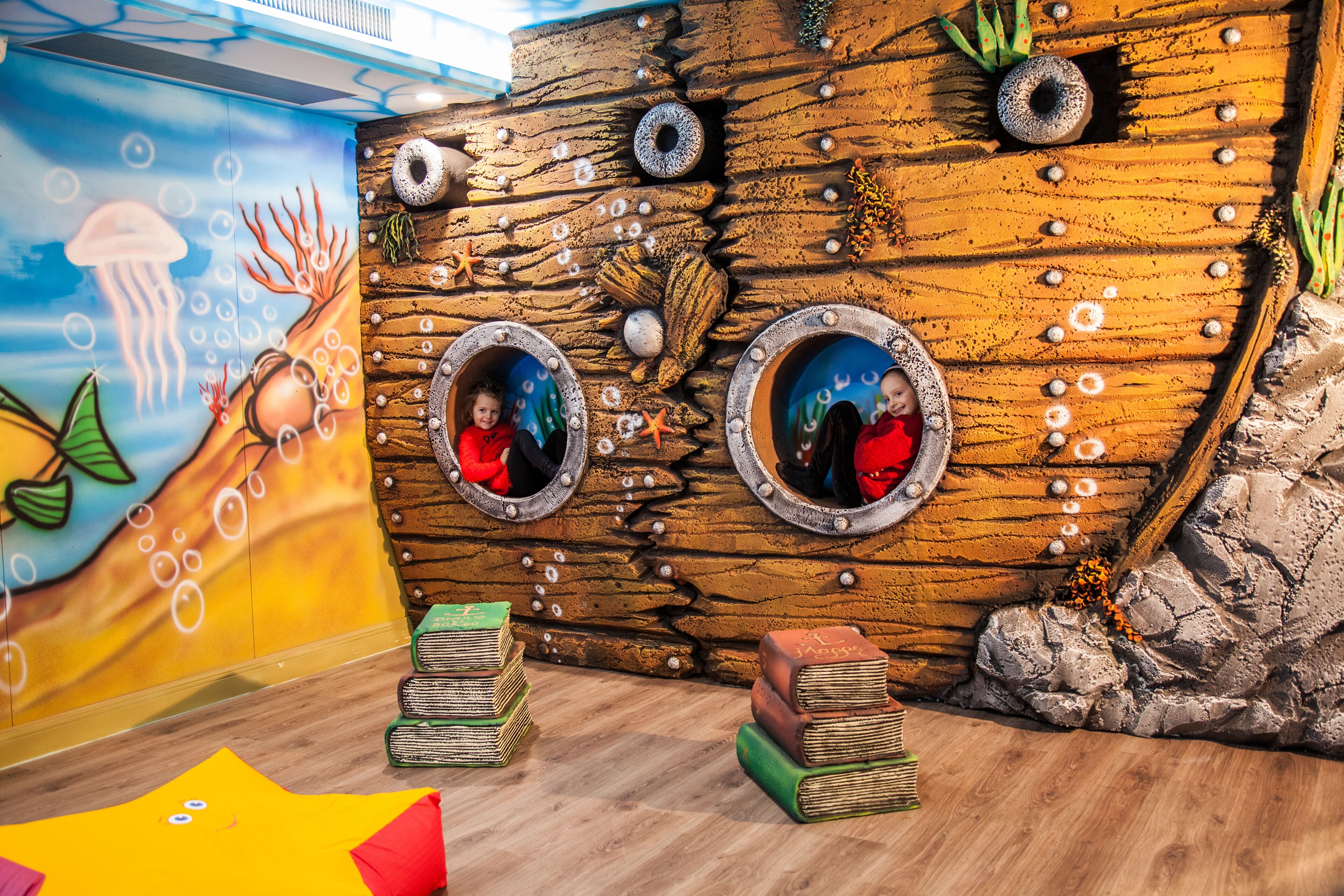 children’s play area – indoor