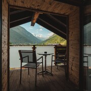 Matterhorn Inn - Wellness & Dining - at Zermatt Shuttle Station