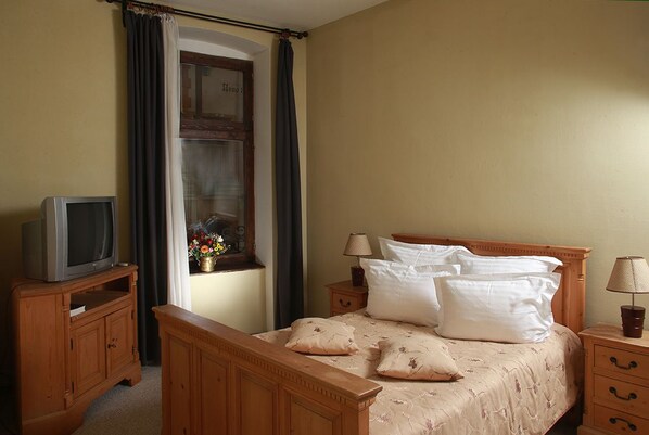 Suite | Minibar, coffre-fort, décor unique, accès au Wi-Fi (inclus)