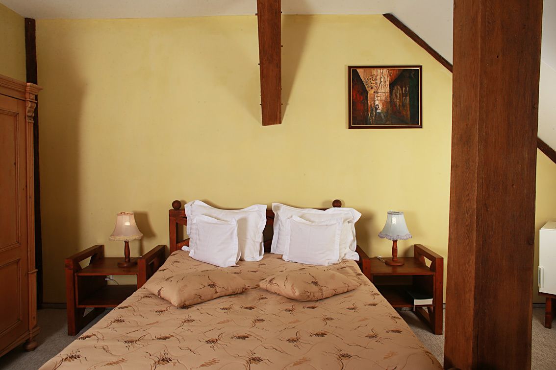 double or twin  | minibar, in-room safe, individually decorated, free wifi