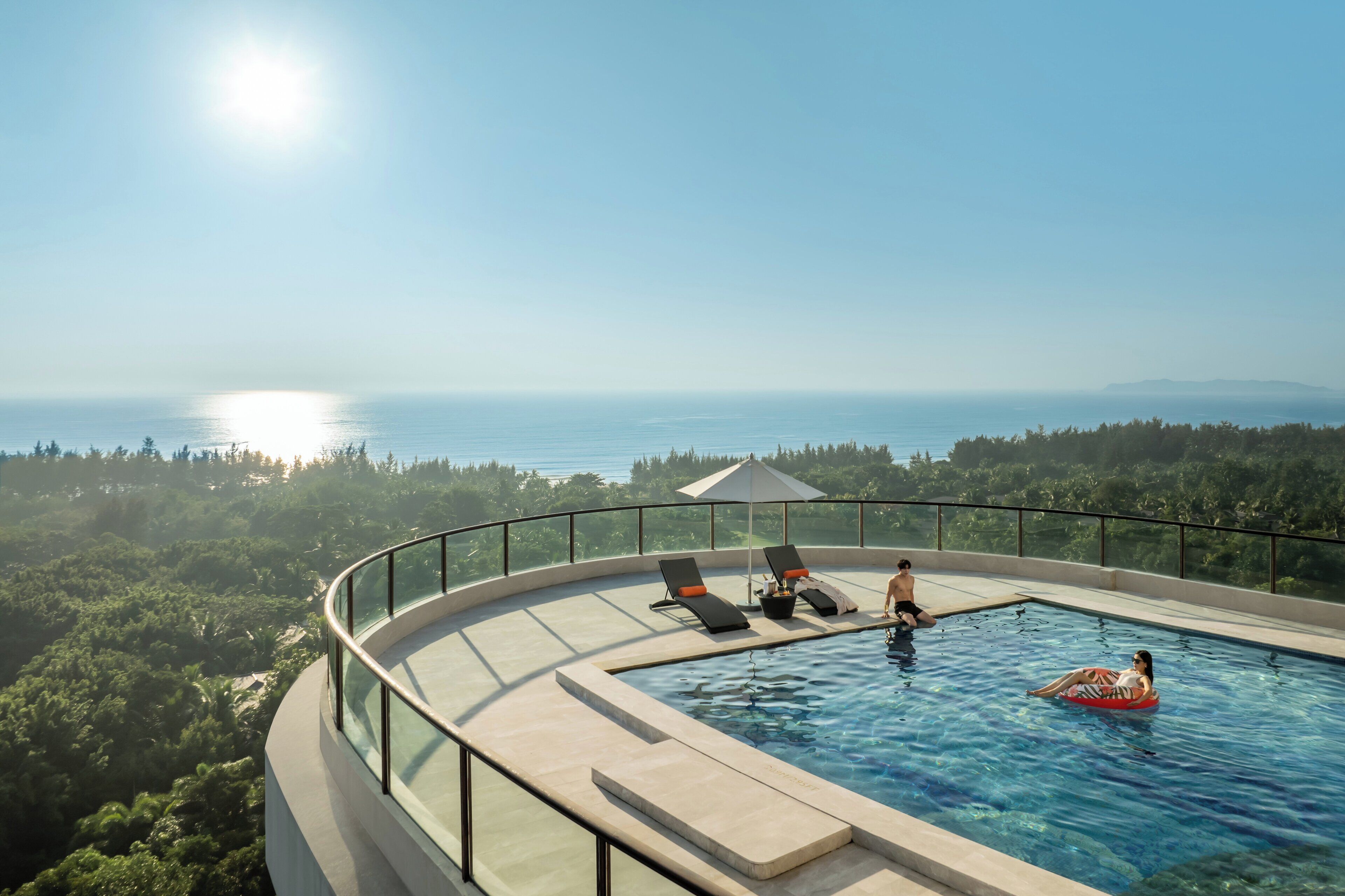 Suite Présidentielle, vue mer (Up to 6 Guests)