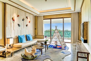 Suite (Up to 2 Guests) | Ausblick vom Zimmer