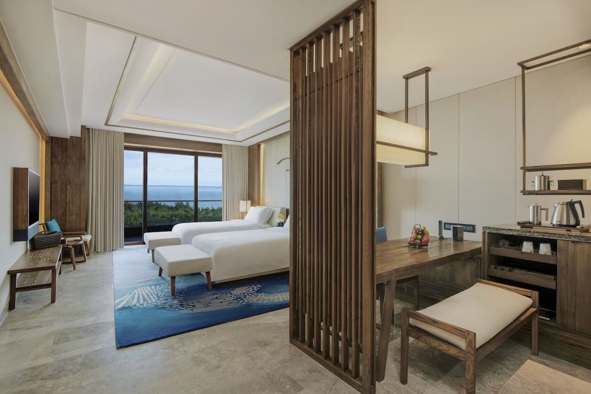 Minibar, in-room safe, desk, blackout curtains