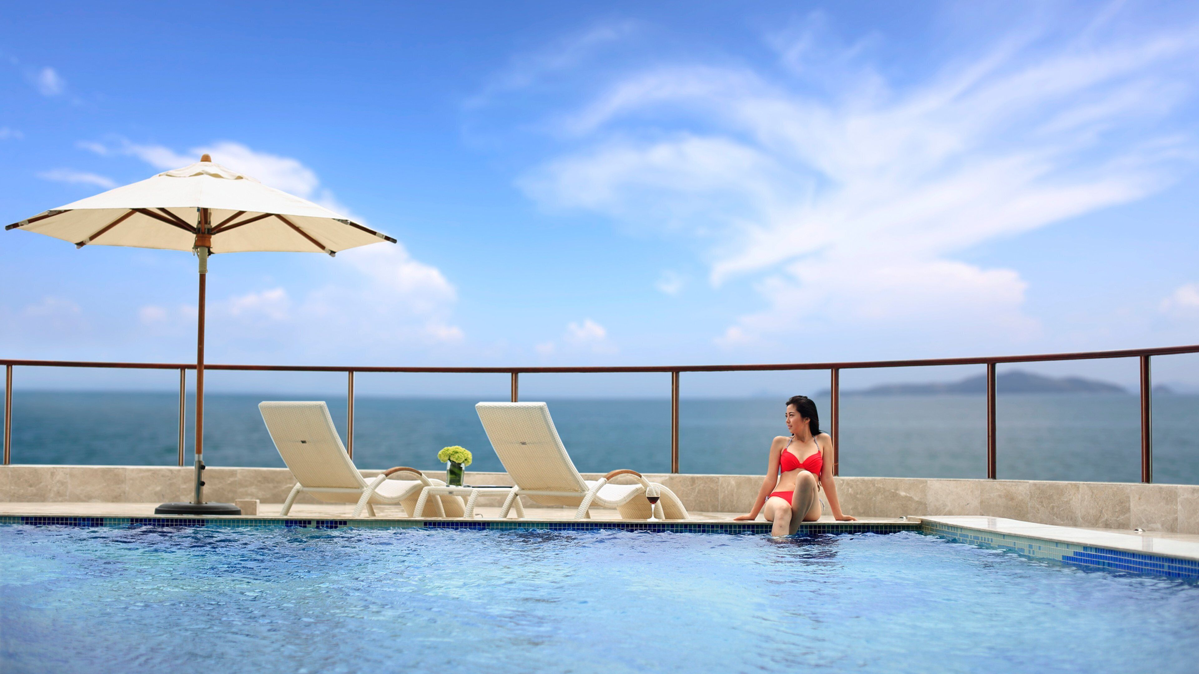 minibar, in-room safe, desk, blackout curtains