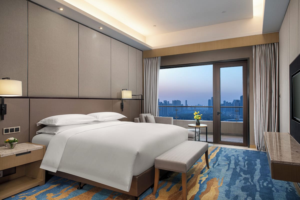 1 slaapkamer, luxe beddengoed, een minibar, een kluis op de kamer