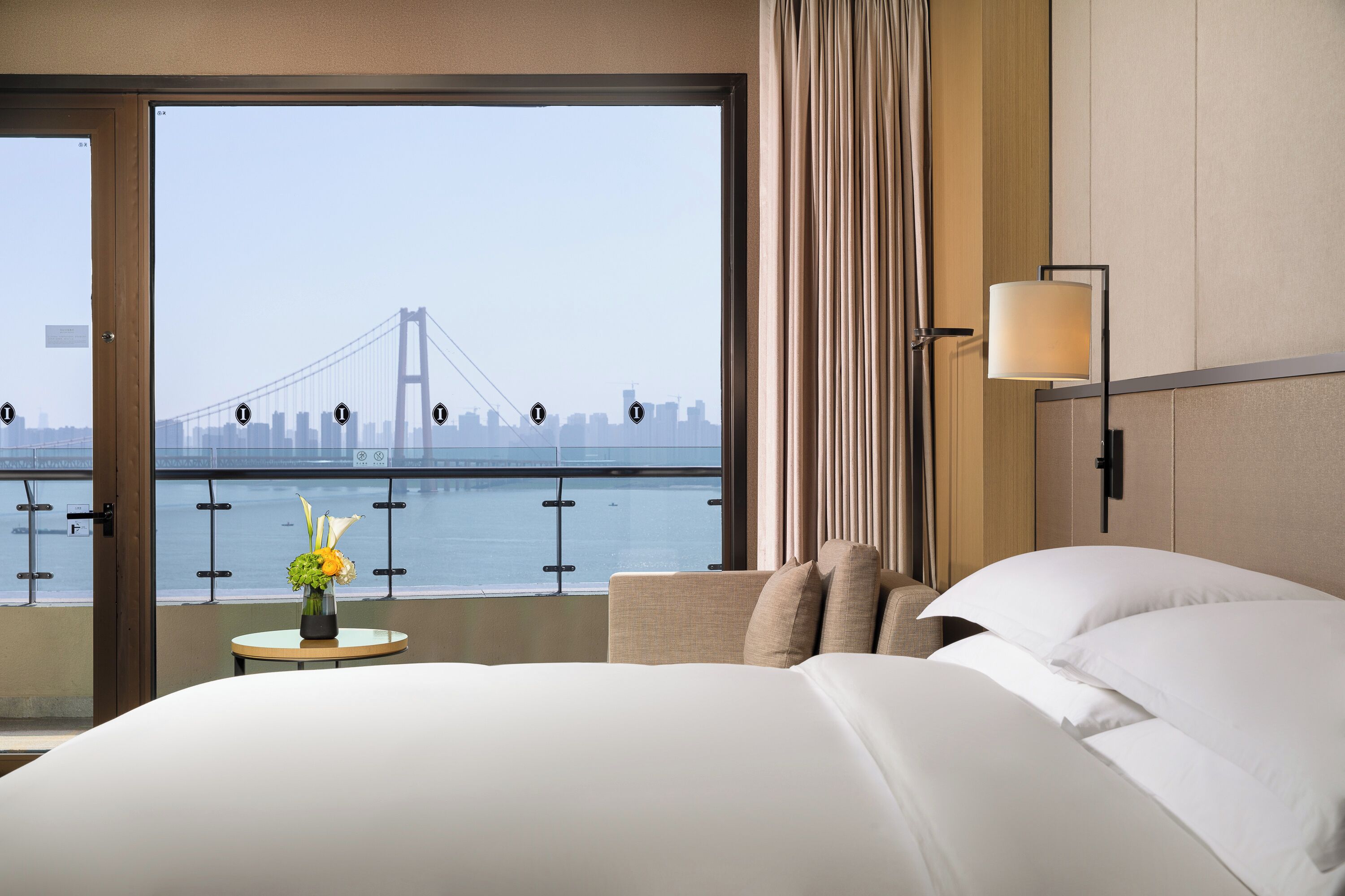 1 quarto, roupas de cama premium, frigobar, cofres nos quartos