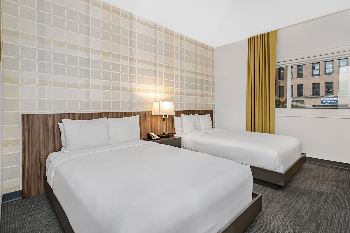 Deluxe Room, 2 Double Beds