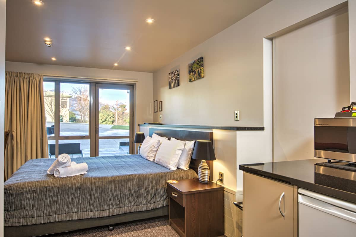 Studio | Een strijkplank/strijkijzer, babybedden, gratis wifi, beddengoed
