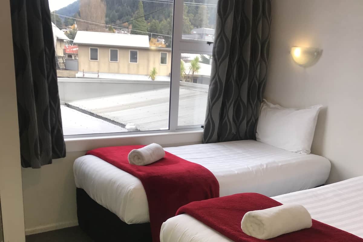 Appartement, 2 chambres (Mountain View) | 1 chambre, fer et planche Ă repasser, Wi-Fi gratuit, draps fournis