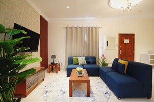 Smart TV 50 pulgadas con canales de televisión vía satélite