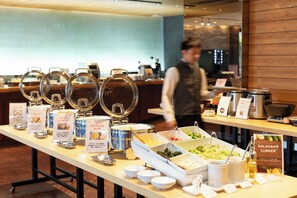 Daily cooked-to-order breakfast for a fee - Sun Days Kagoshima (Kagoshima)