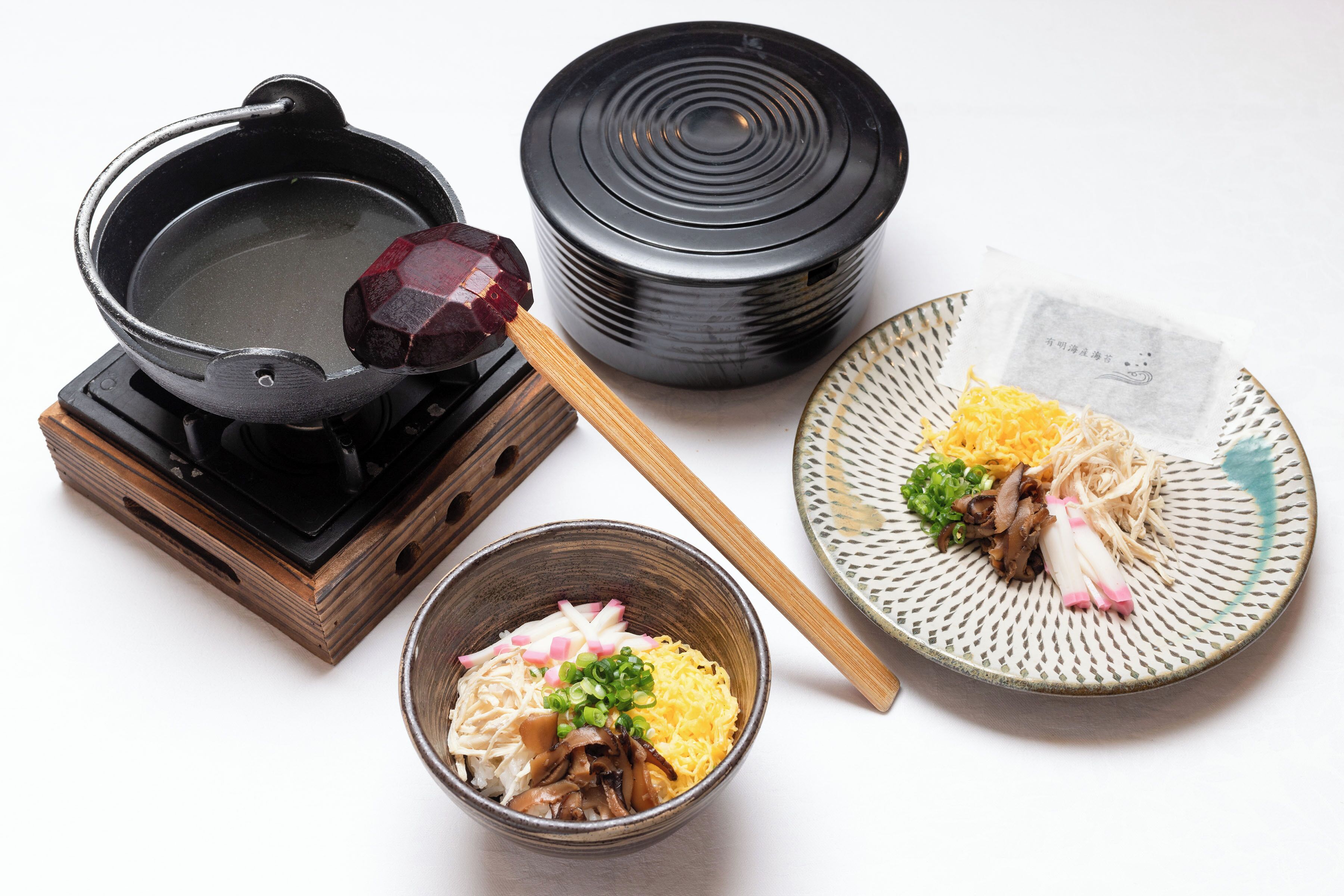 daily cooked-to-order breakfast (jpy 1320 per person)