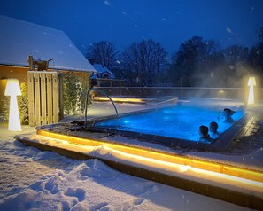 Outdoor spa tub - Brösarps Gästgifveri & SPA (Brosarp)