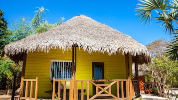 Bungalows | ๊ณ ๊ธ ์นจ๊ตฌ, ๊ฐ์ค ๋ด ๊ธ๊ณ , ์ฑ
์, ์นจ๋ ์ํธ