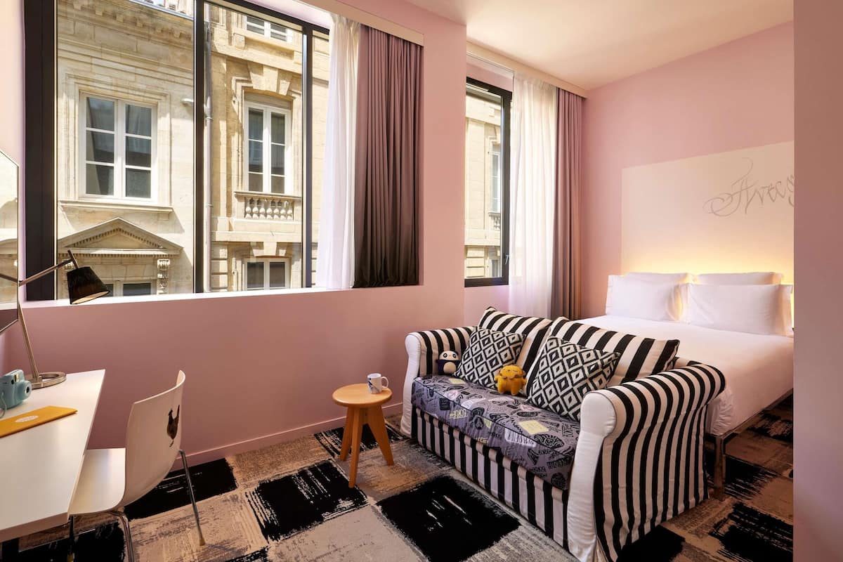 Coffres-forts dans les chambres, décoration personnalisée