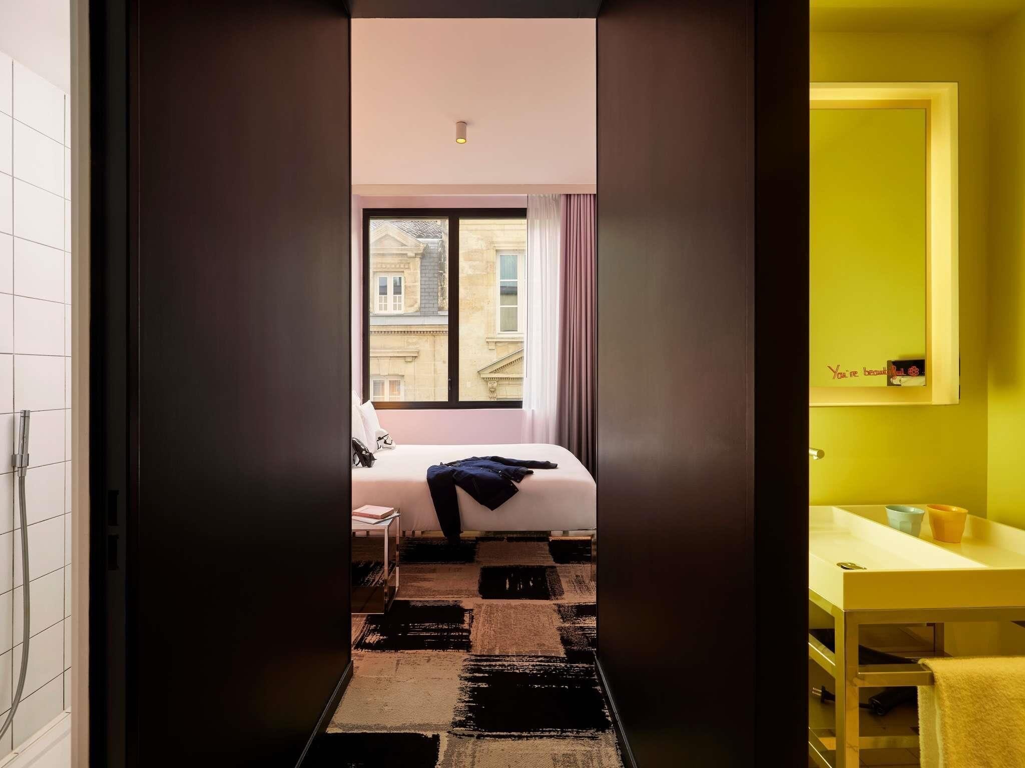 MEDIUM MAMA DOUBLE | Coffres-forts dans les chambres, décoration personnalisée