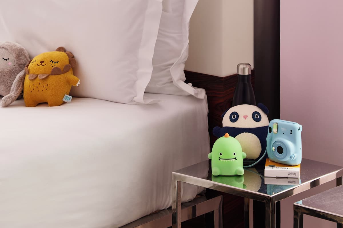 Twin Room, 2 Single Beds (Medium Mama) | In-room safe, individually decorated, individually furnished, desk