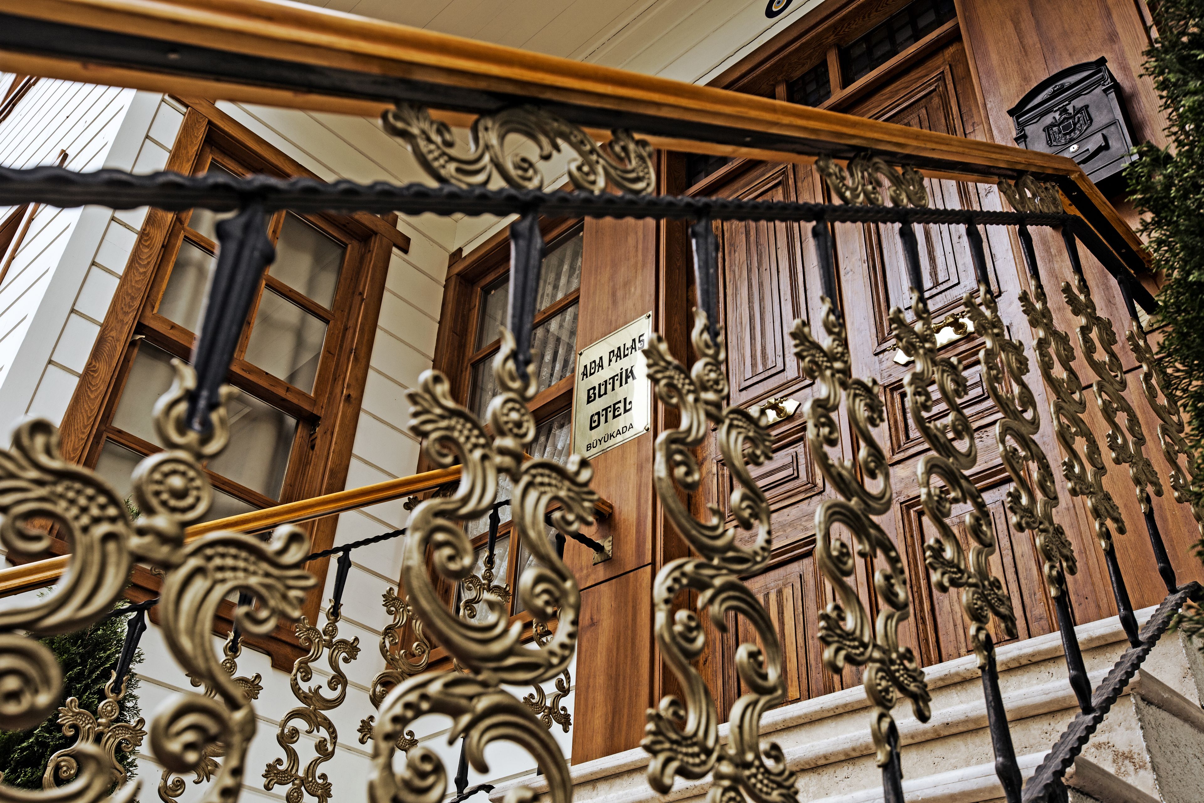 Foto - Ada Palas Buyukada