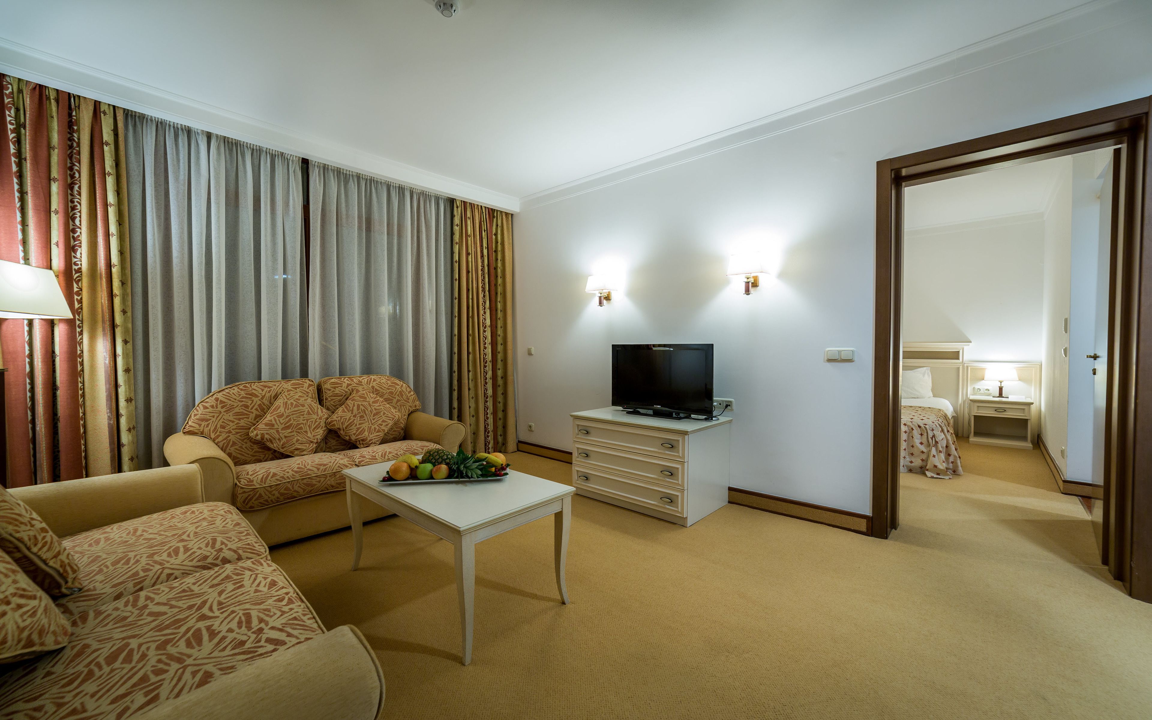suite, beach view | 1 bedroom, minibar, in-room safe, desk